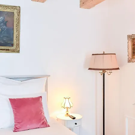 Casa Baritiu M Hotel *