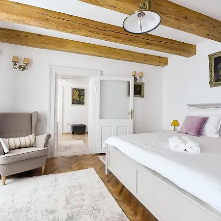 Casa Baritiu M Hotel