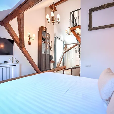 Casa Baritiu M Готель