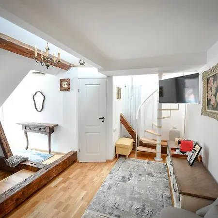Casa Baritiu M Hotel *